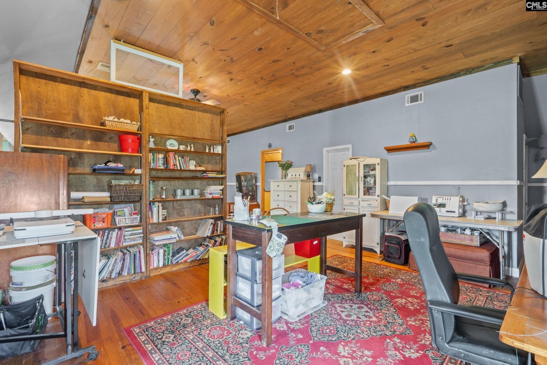 321 Windy Road Photo 28