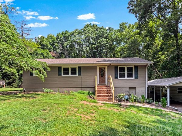 152 Blue Ridge Road, State Road, NC 28676