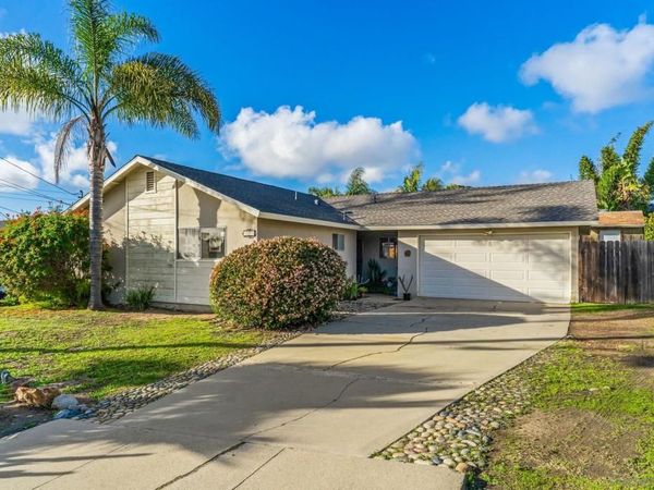 926 Nolbey St, Cardiff By The Sea, CA 92007