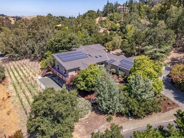 12882 Viscaino Road, Los Altos Hills, CA 94022