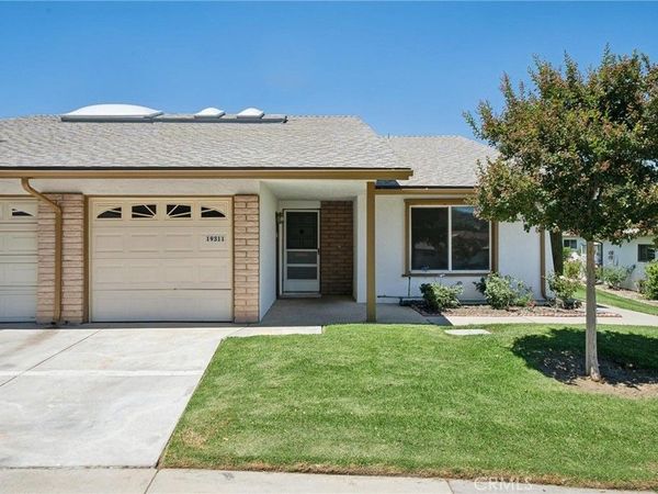 19311 Oak Crossing Road, Newhall, CA 91321