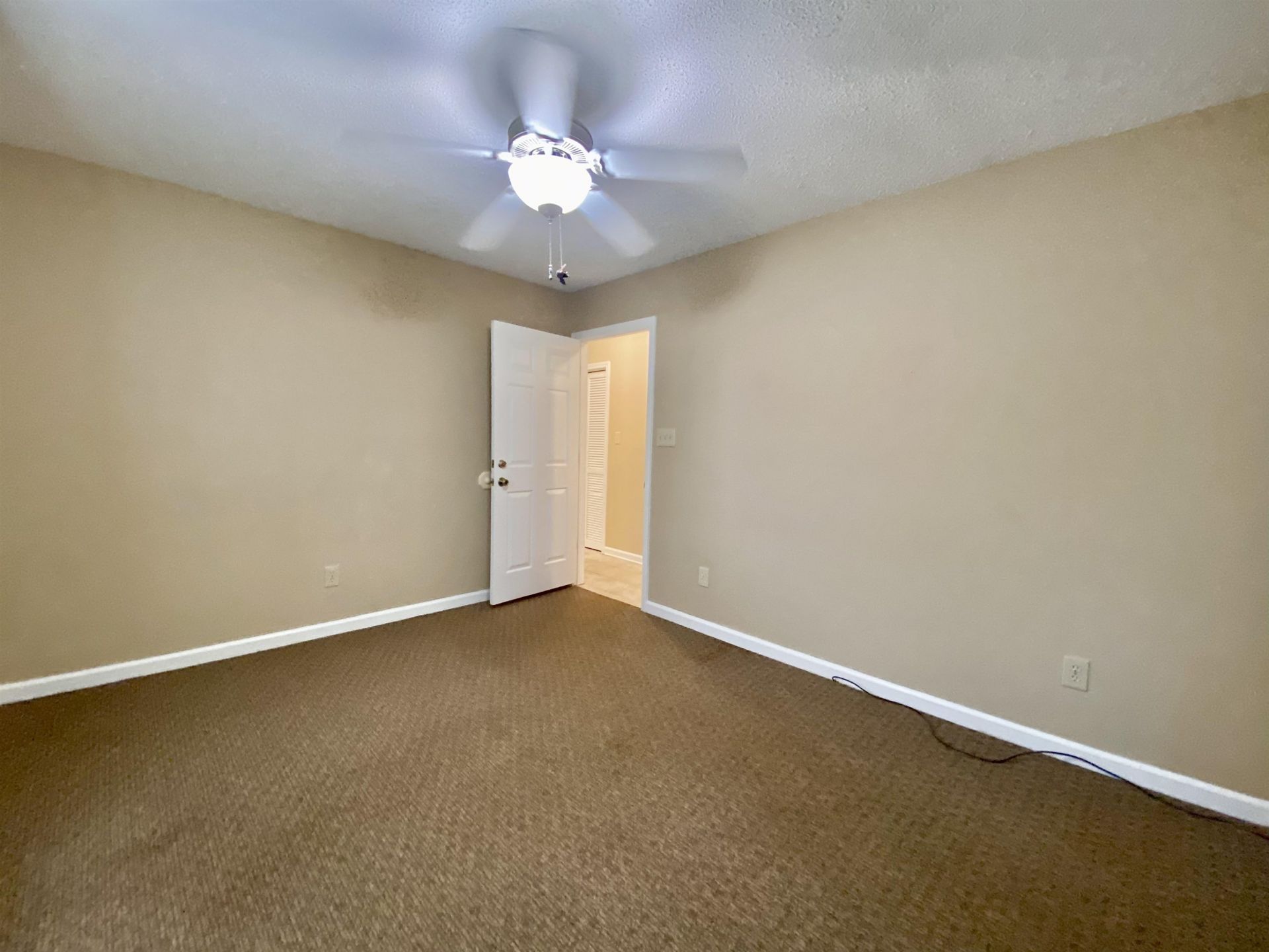 206 Double Eagle Dr. Photo 28