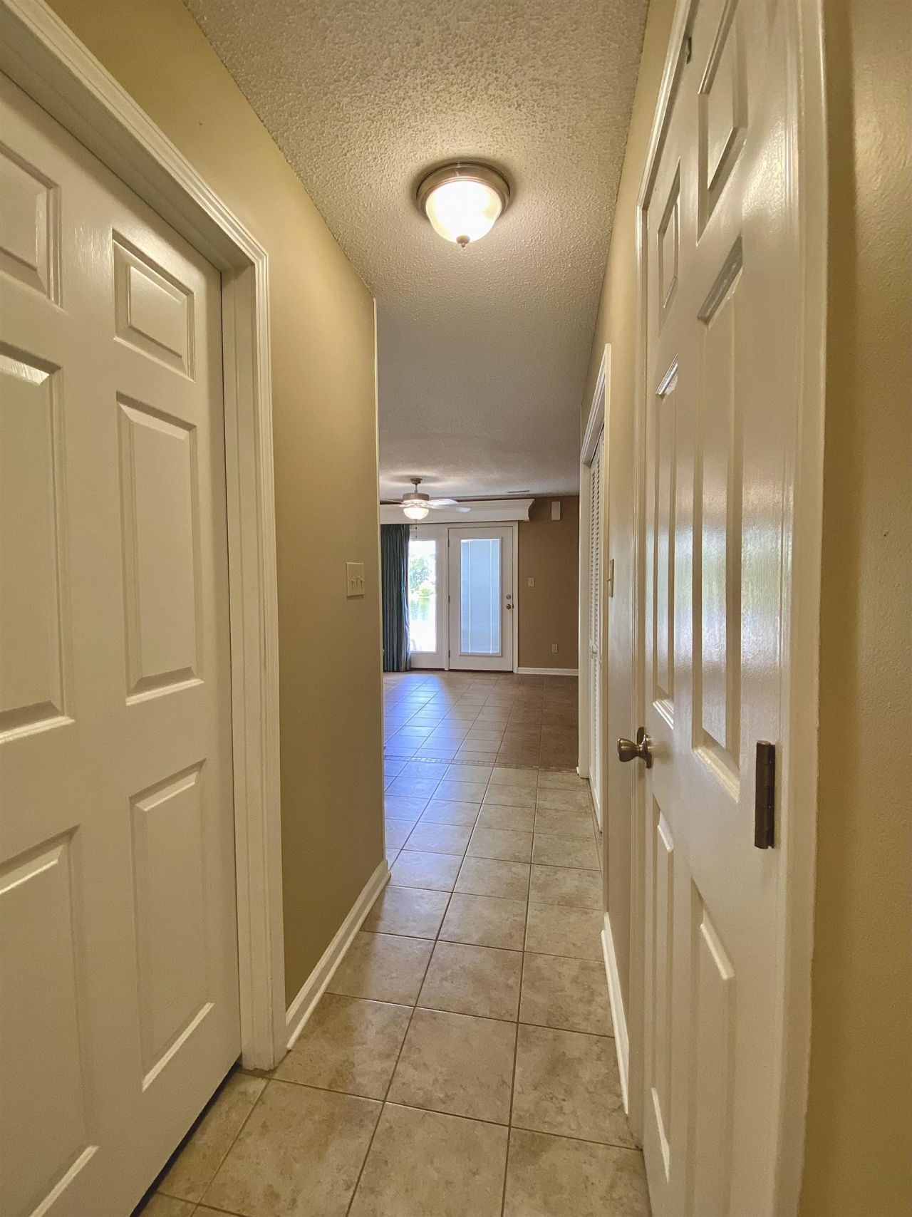 206 Double Eagle Dr. Photo 7