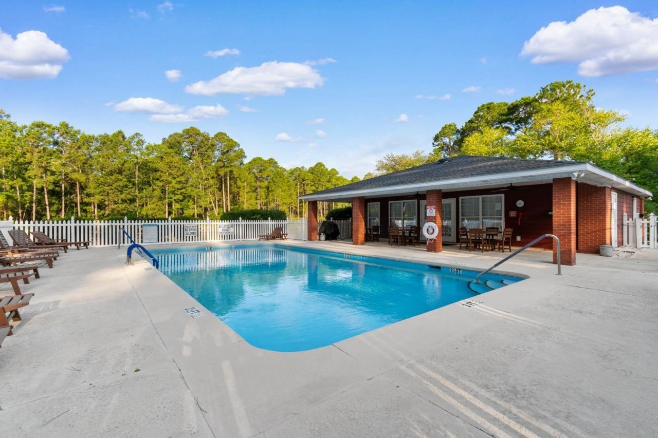 2793 Sanctuary Blvd.  Photo 37