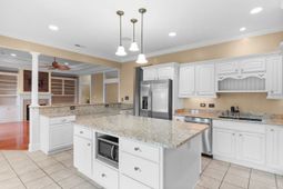 2793 Sanctuary Blvd.  photo 4