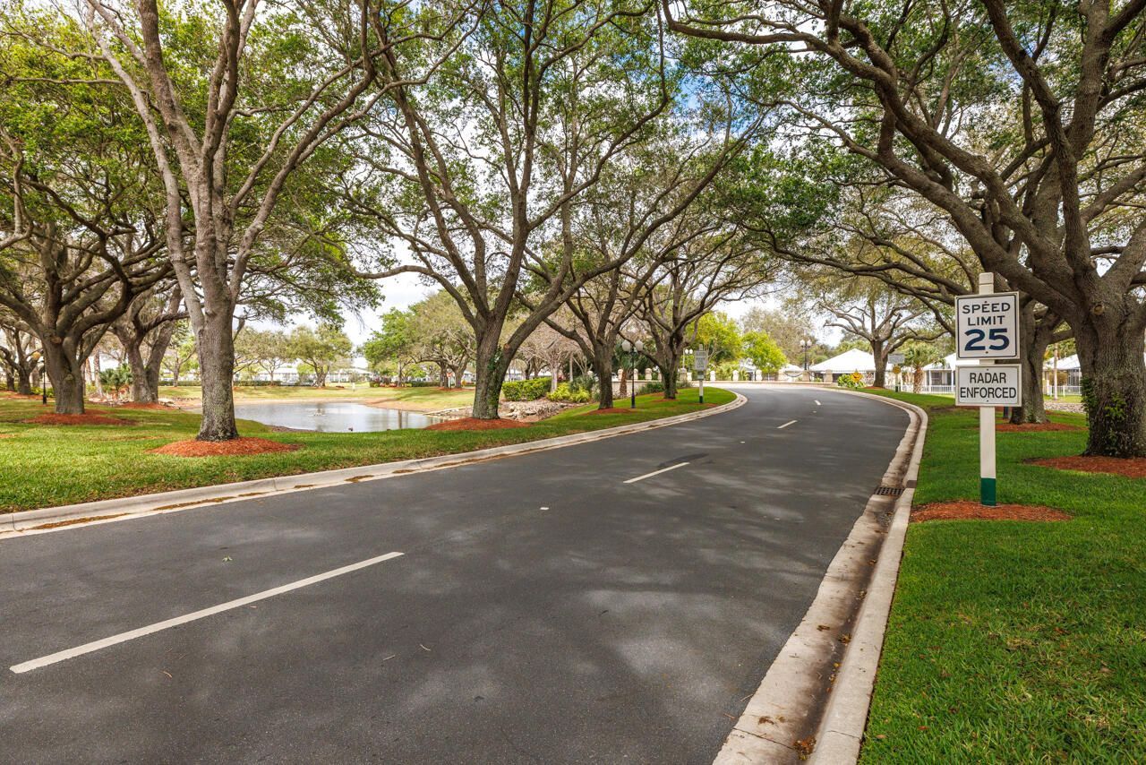 1560 SW Waterfall Boulevard, Palm City, FL 34990 Photo