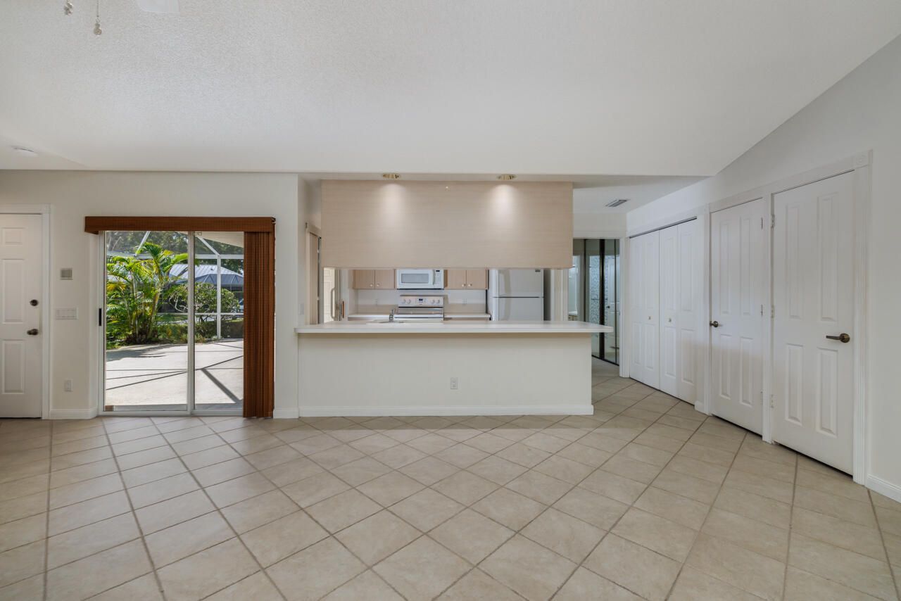 1560 SW Waterfall Boulevard, Palm City, FL 34990 Photo