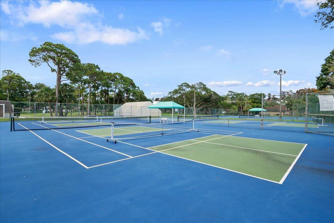 2108 21st Lane, Palm Beach Gardens, FL 33418 Photo