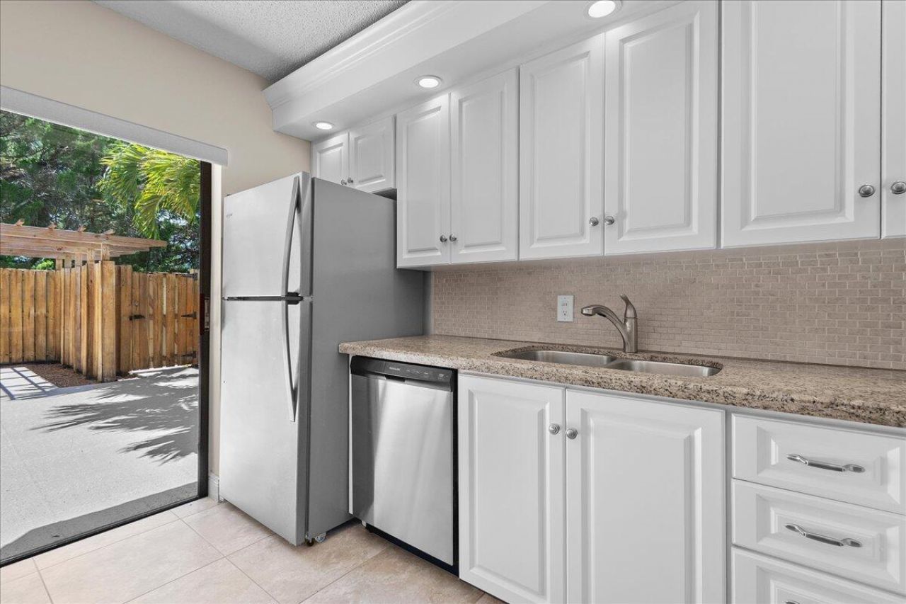 2108 21st Lane, Palm Beach Gardens, FL 33418 Photo