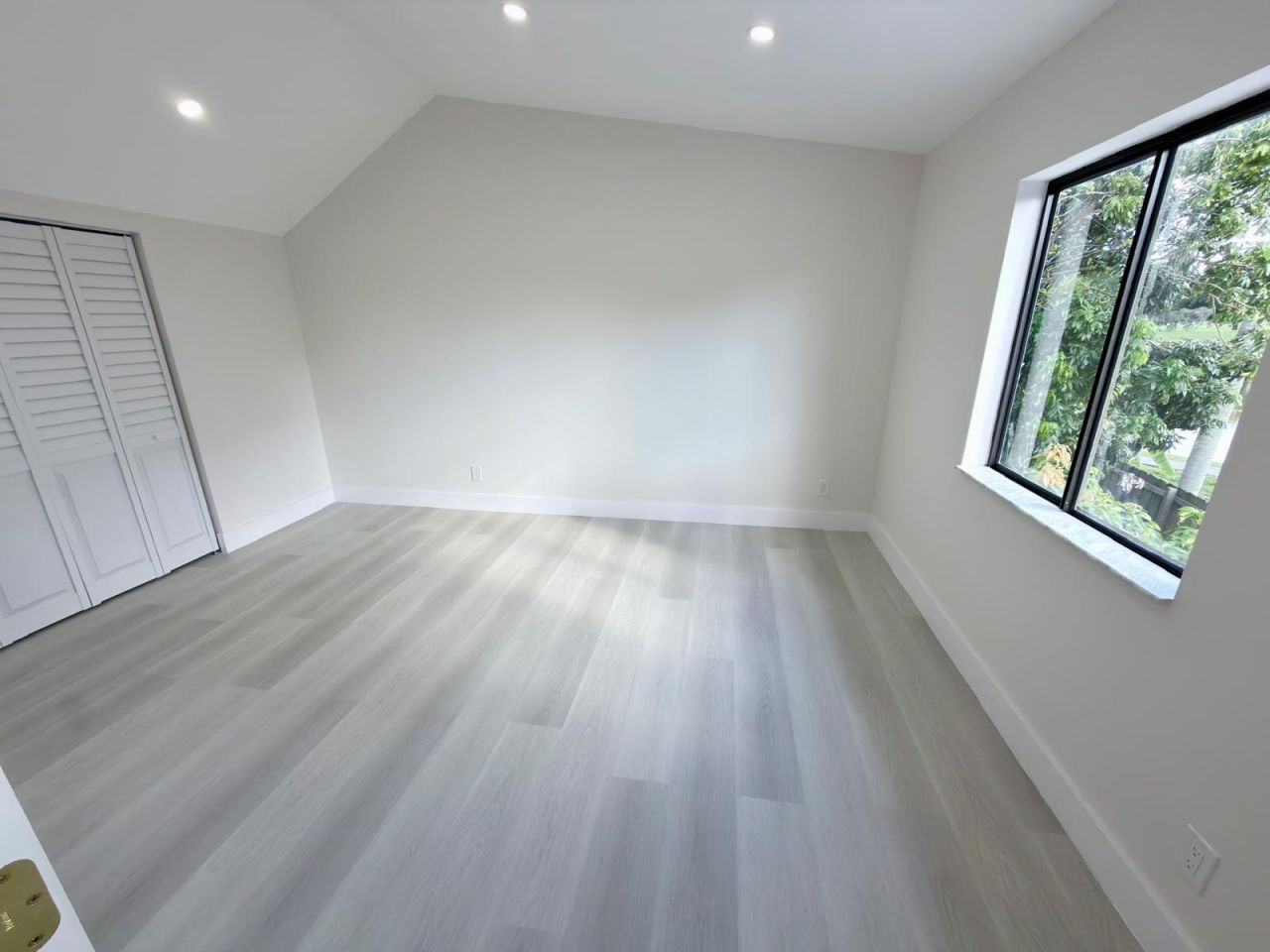 46 Tara Lakes Drive E, Boynton Beach, FL 33436 Photo