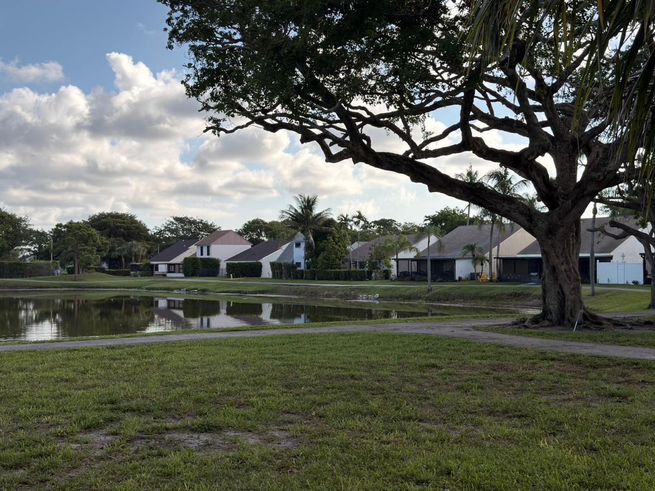 46 Tara Lakes Drive E, Boynton Beach, FL 33436 Photo