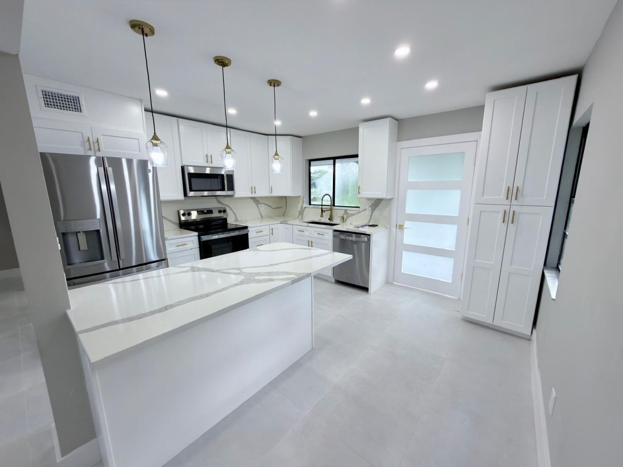 46 Tara Lakes Drive E, Boynton Beach, FL 33436 Photo