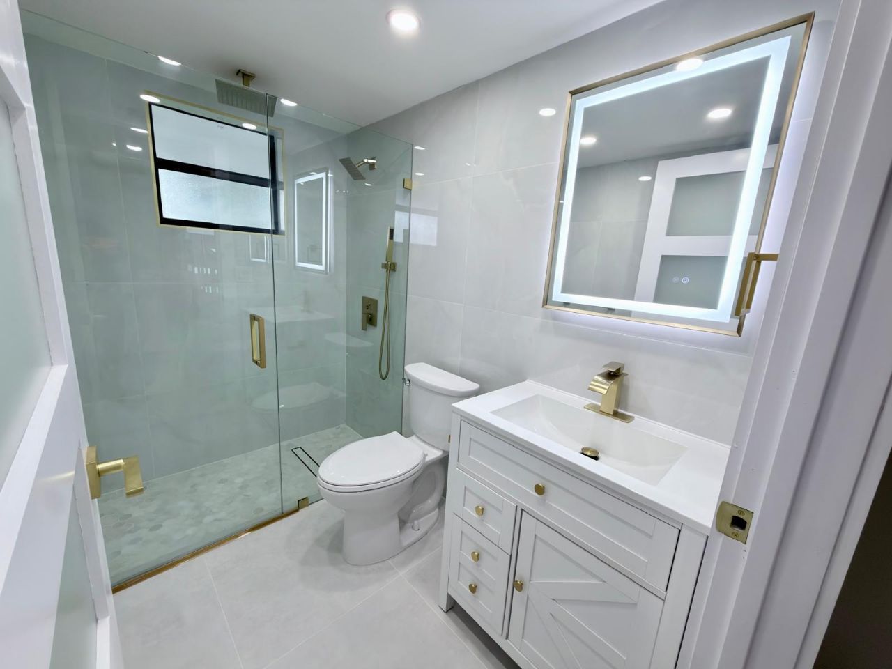 46 Tara Lakes Drive E, Boynton Beach, FL 33436 Photo