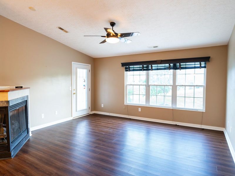 1126 Periwinkle Drive, Florence, KY 41042 Photo 4