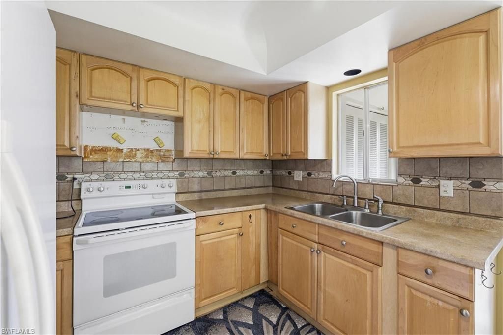 347 Joel Blvd , Unit 203, Lehigh Acres, FL 33936 Photo
