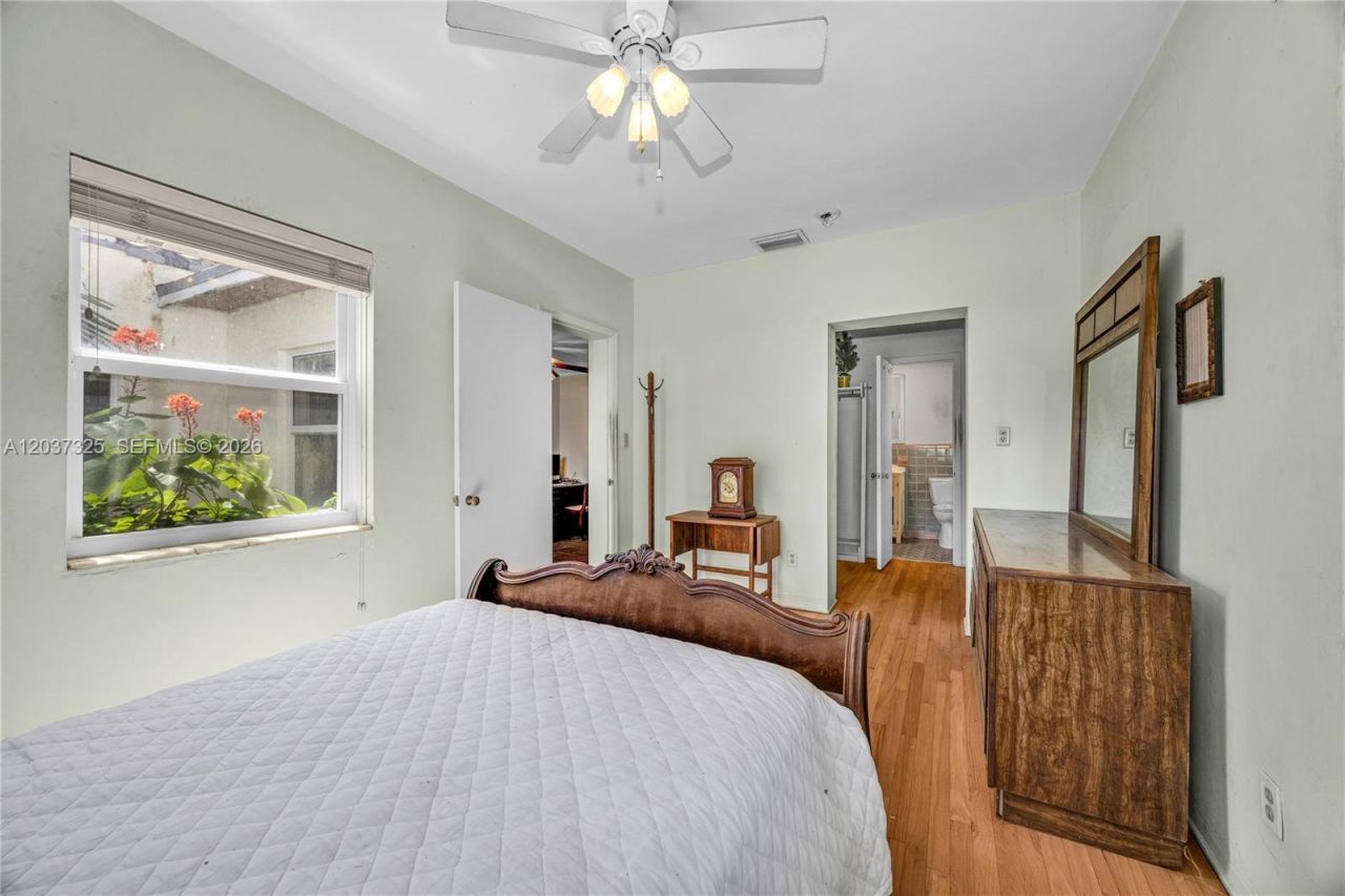28 NW 100th St, Miami Shores, FL 33150 Photo