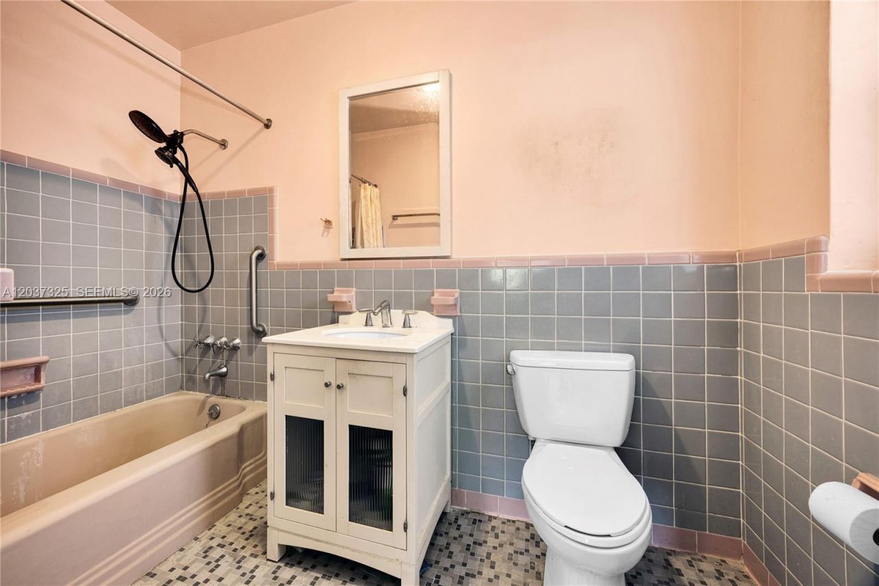 28 NW 100th St, Miami Shores, FL 33150 Photo