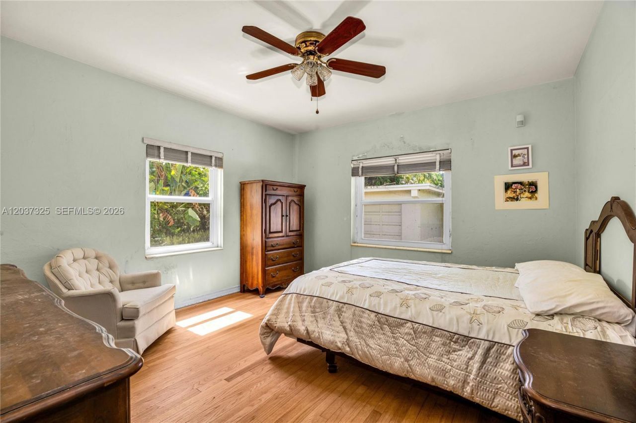 28 NW 100th St, Miami Shores, FL 33150 Photo