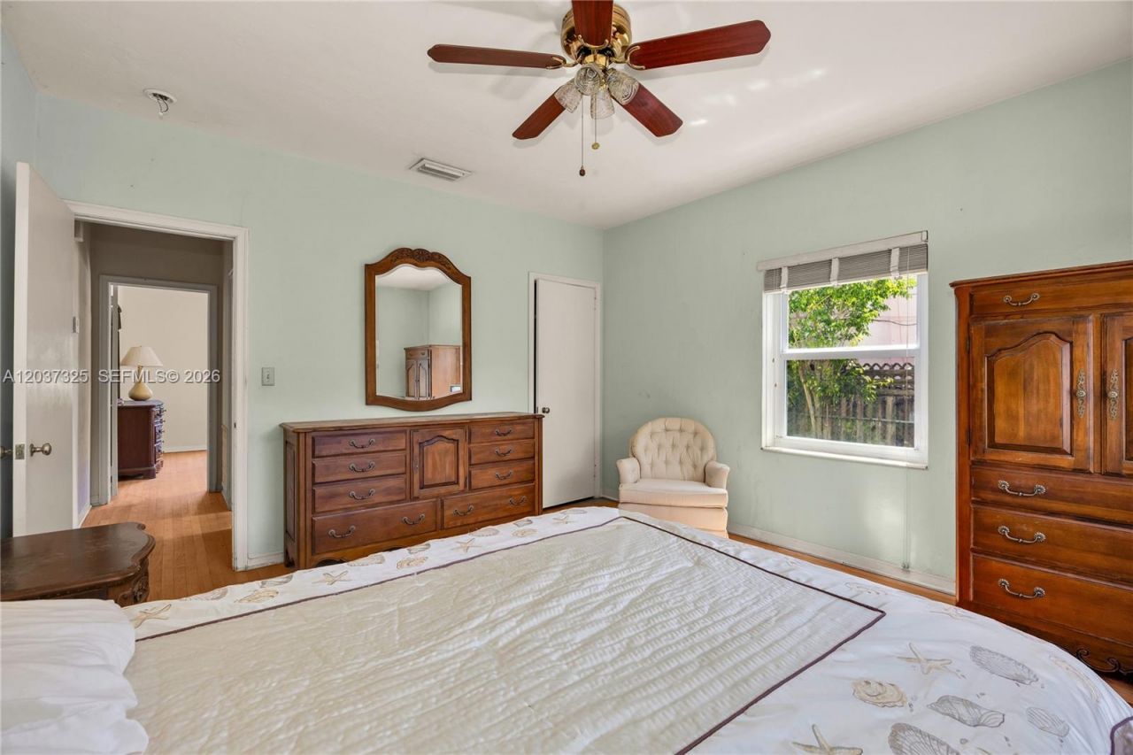 28 NW 100th St, Miami Shores, FL 33150 Photo