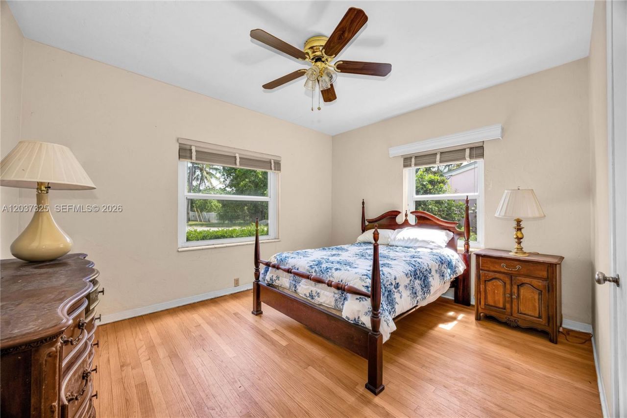 28 NW 100th St, Miami Shores, FL 33150 Photo