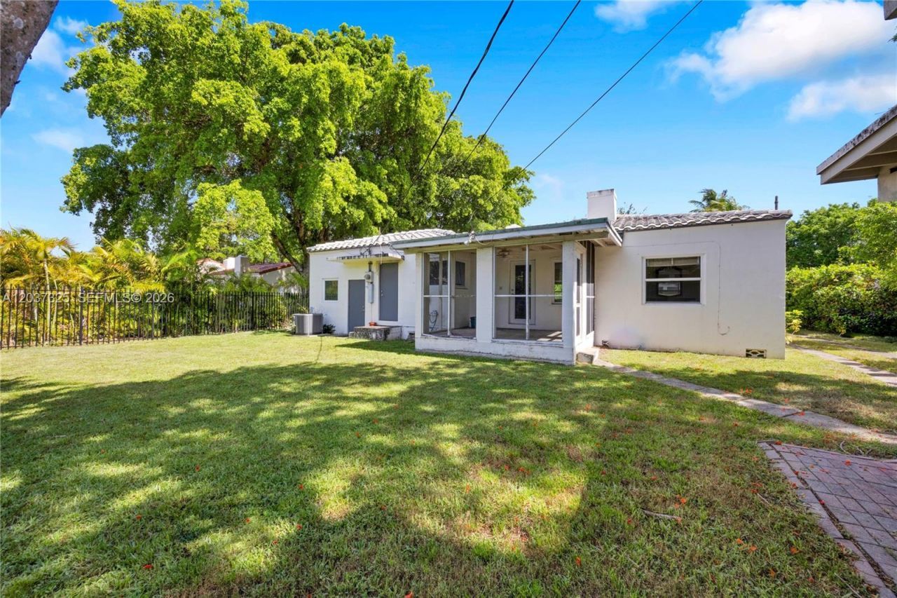 28 NW 100th St, Miami Shores, FL 33150 Photo