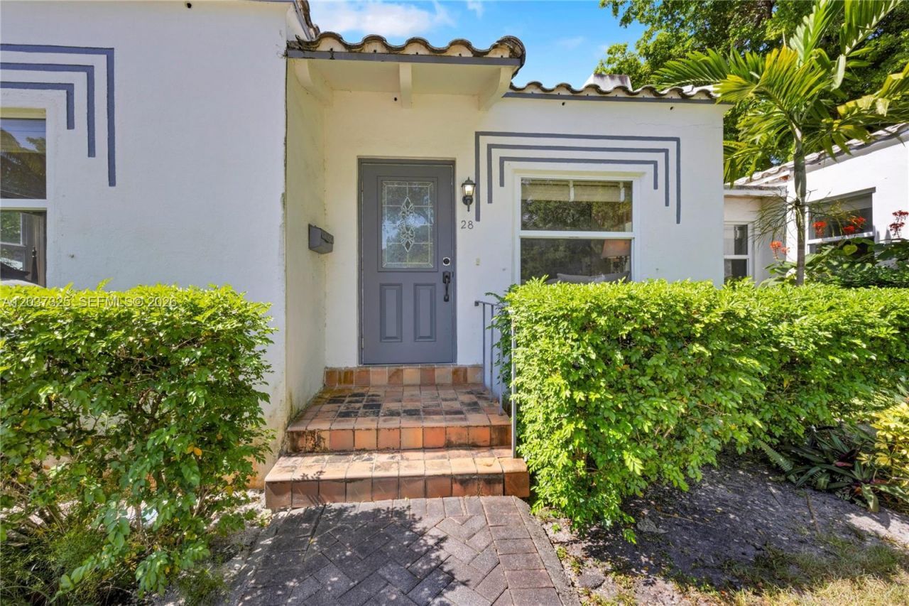 28 NW 100th St, Miami Shores, FL 33150 Photo