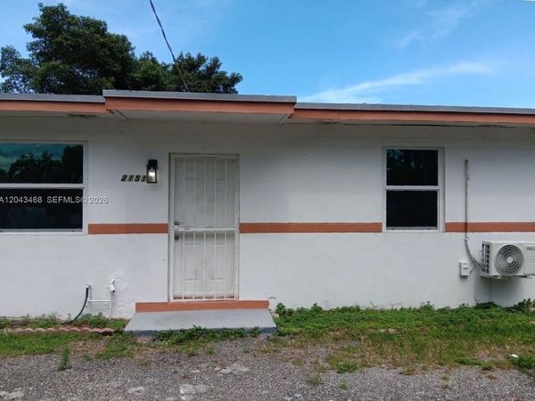 21511 SW 120th Ave , Miami, FL 33177