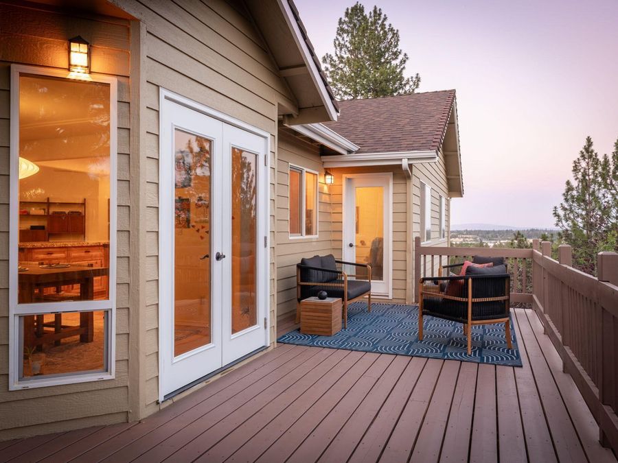 Property Image 100