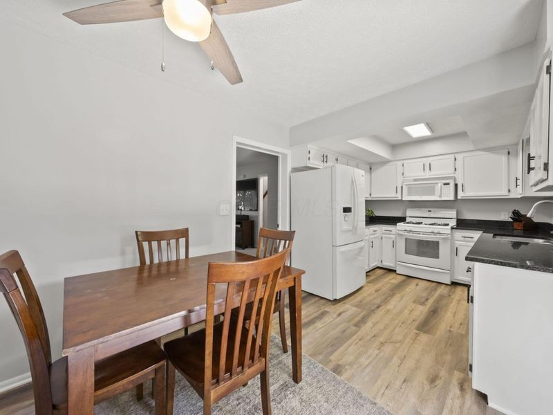 5376 Tartan Lane, Unit 32, Columbus, OH 43235 Photo 29