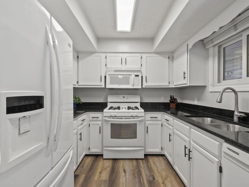 5376 Tartan Lane, Unit 32, Columbus, OH 43235 Photo 3
