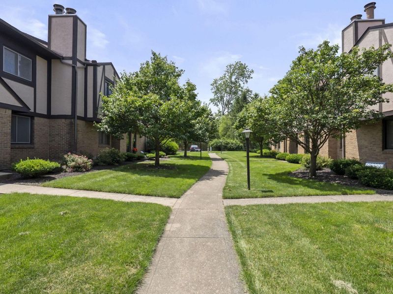 5376 Tartan Lane, Unit 32, Columbus, OH 43235 Photo 37