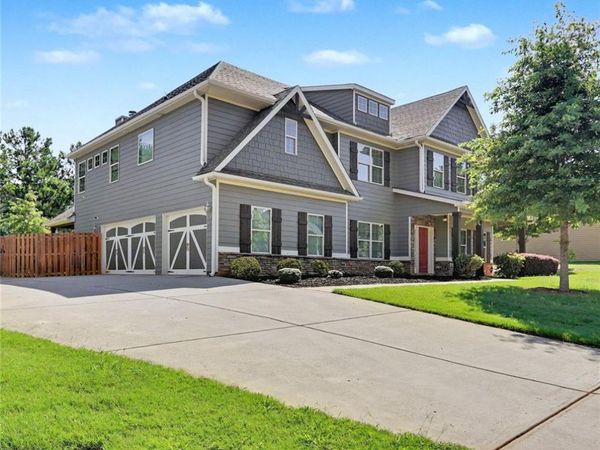 12 alabama Avenue , Sharpsburg, GA 30277