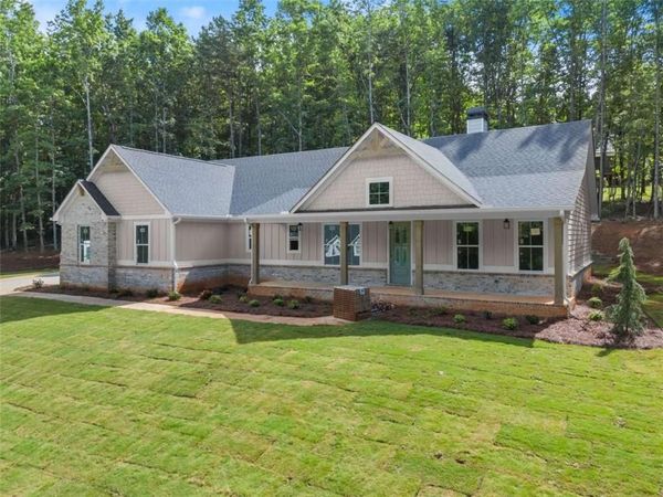 708 Plum Lane , Clarkesville, GA 30523