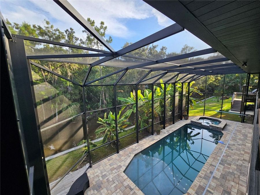 Property Image 100