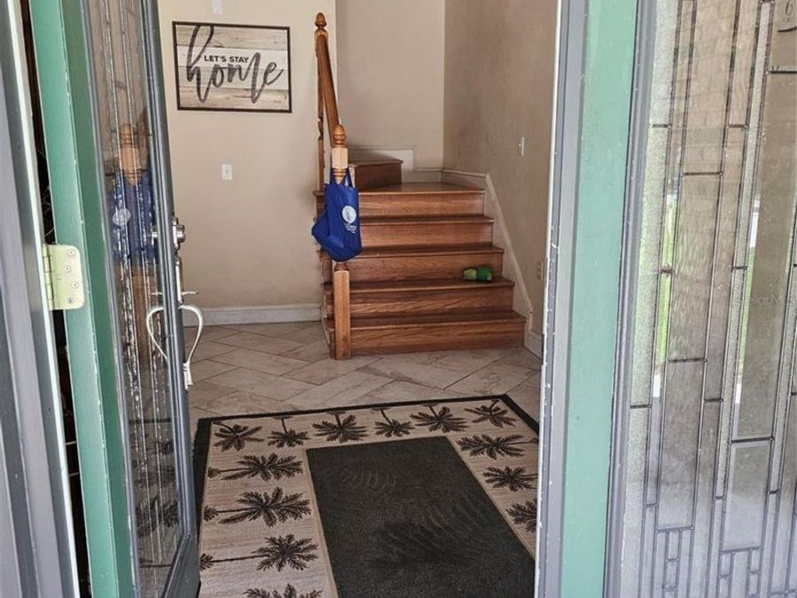 Property Image 100