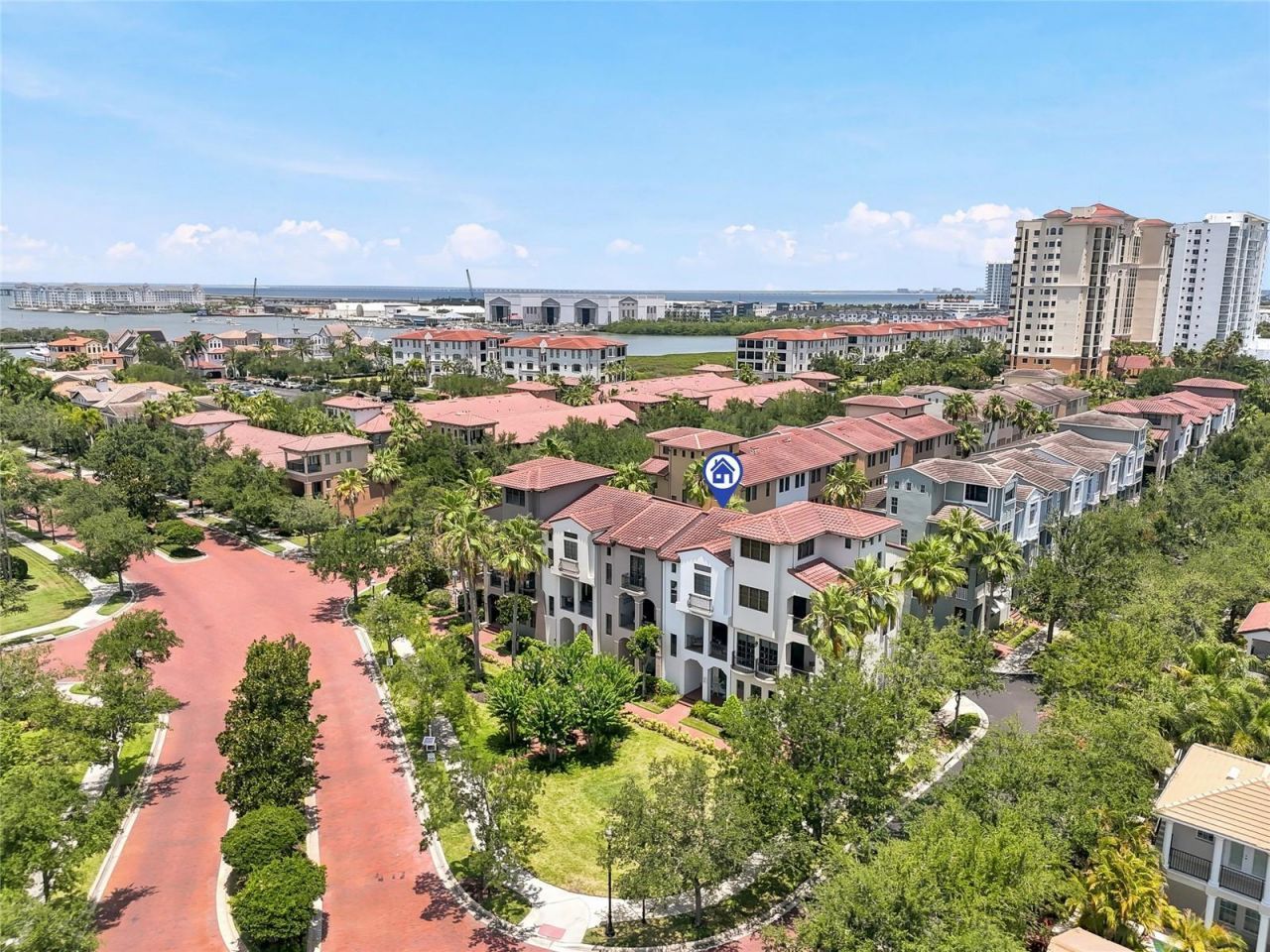4815 Yacht Club Drive, Unit 102, Tampa, FL 33616 Main Photo