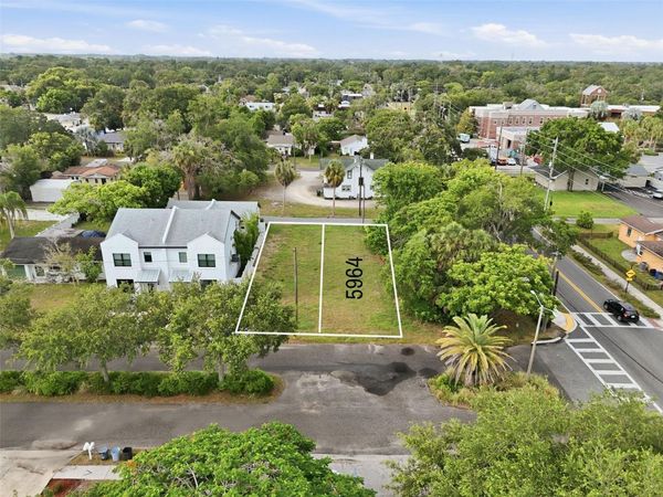 5964 CENTRAL AVENUE , NEW PORT RICHEY, FL 34653