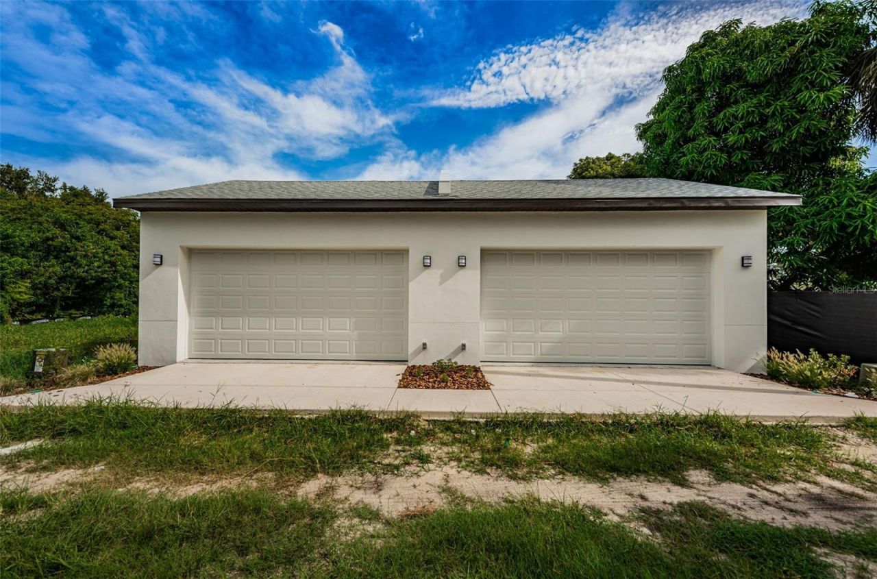 5964 Central Avenue, New Port Richey, FL 34653 Photo