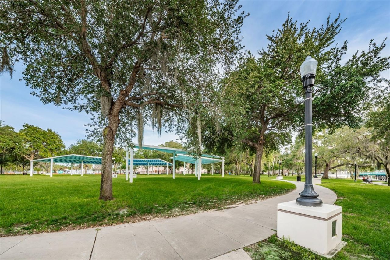 5964 Central Avenue, New Port Richey, FL 34653 Photo