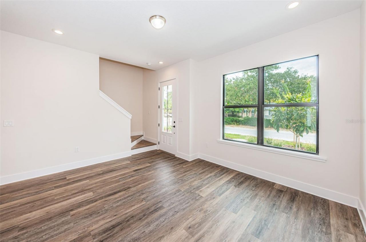 5972 Central Avenue, New Port Richey, FL 34653 Photo