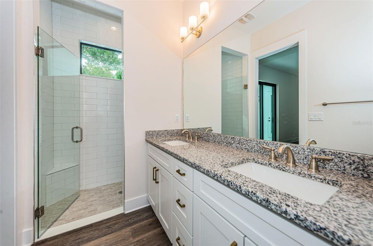 5972 Central Avenue, New Port Richey, FL 34653 Photo