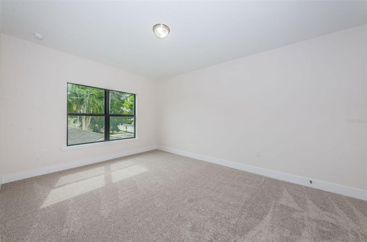 5972 Central Avenue, New Port Richey, FL 34653 Photo