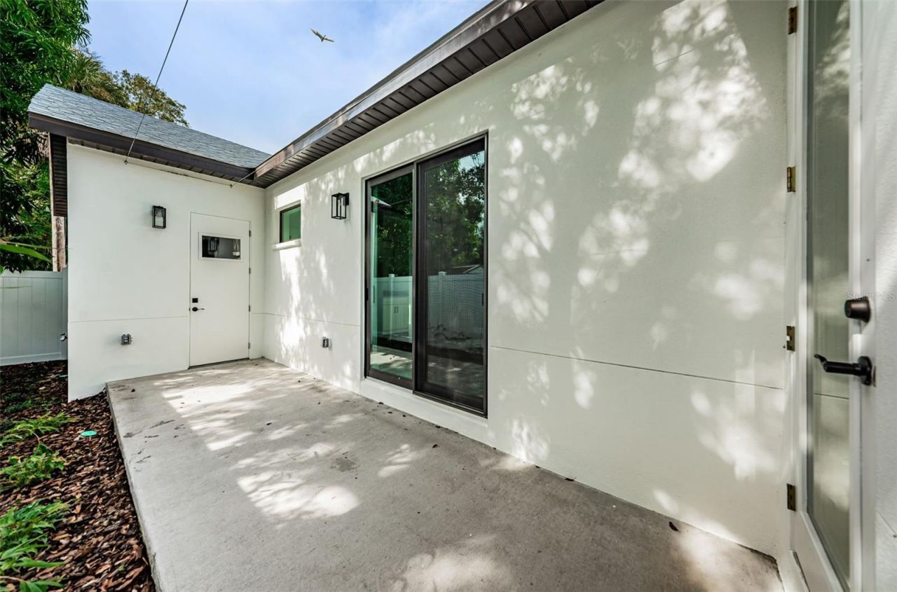 5972 Central Avenue, New Port Richey, FL 34653 Photo