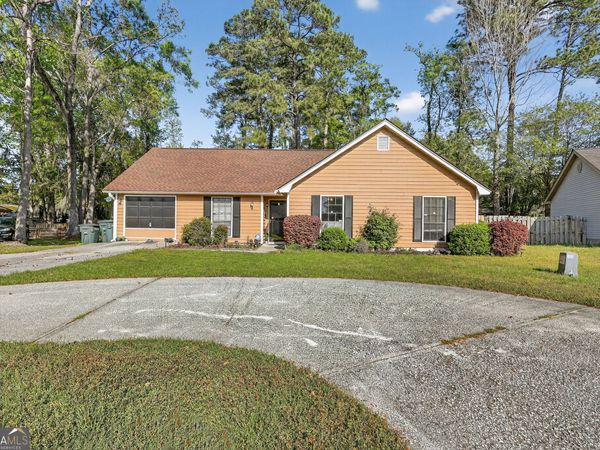6 N Nicholson Circle, Savannah, GA 31419