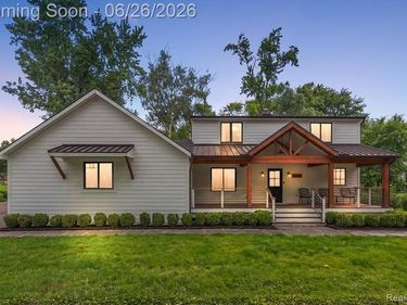 5150 Cheyenne Avenue, Waterford Twp, MI 48327