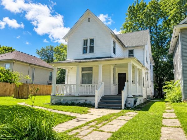 109 5th Avenue , Sterling, IL 61081