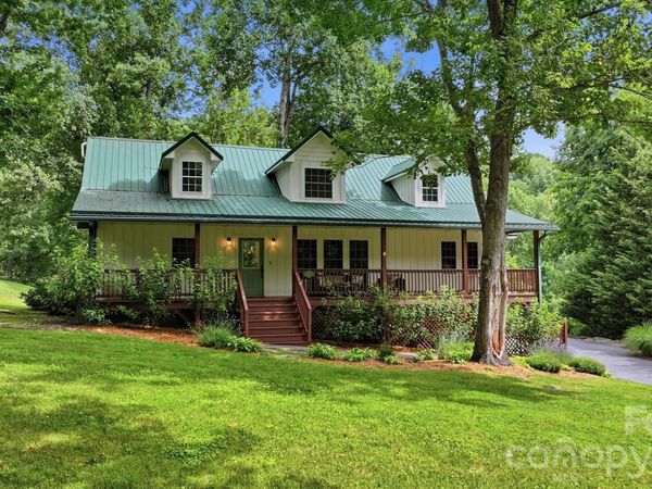248 Brannon Forest Drive, Waynesville, NC 28785