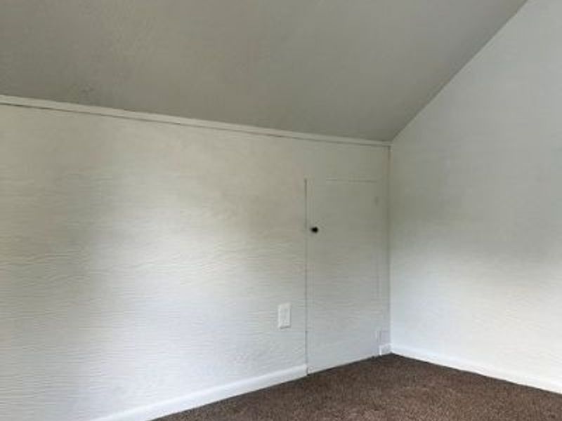 814 Laird, Warren, OH 44483 Photo 10