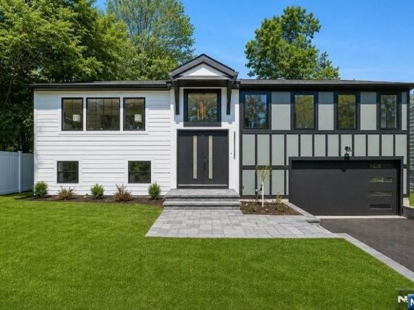 3 Marlo Road, LIVINGSTON, NJ 07039