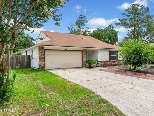 3639 LONE EAGLE Road, Jacksonville, FL 32257